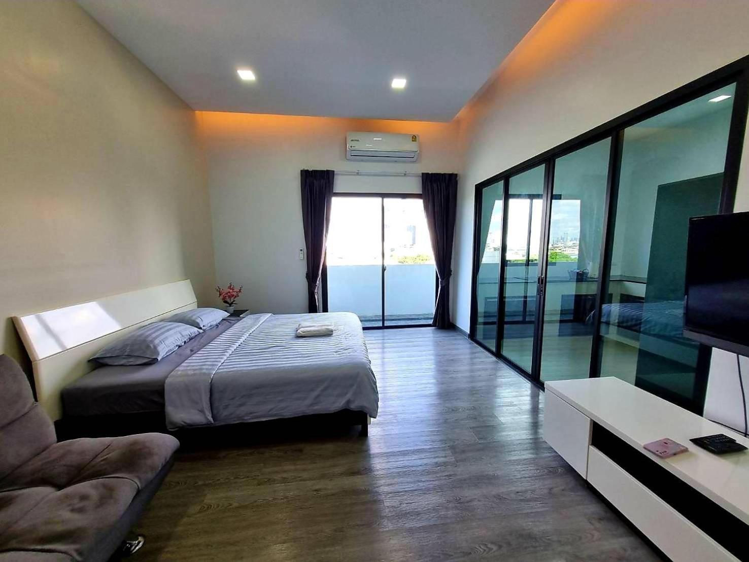 Aqua Residences อควา เรสซิเดนซ์ ห้องพักใหม่ให้เช่า ติดรถไฟฟ้าสถานีวุฒากาศ Bangkok Dış mekan fotoğraf