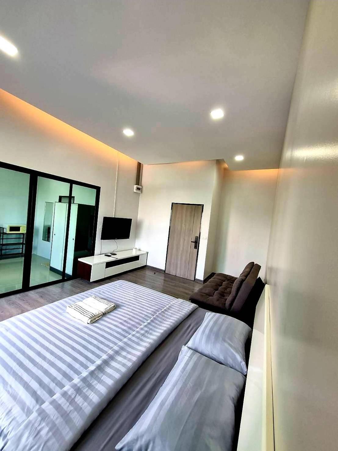 Aqua Residences อควา เรสซิเดนซ์ ห้องพักใหม่ให้เช่า ติดรถไฟฟ้าสถานีวุฒากาศ Bangkok Dış mekan fotoğraf